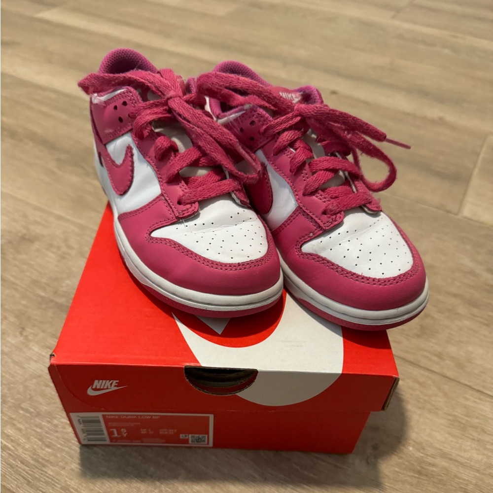 Nike Dunk Low